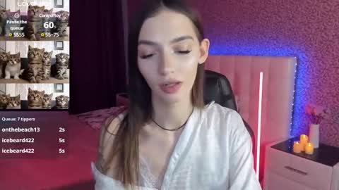 Sophie online show from January 27, 9:23 am