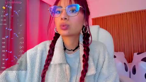   Sophie  IG sophiecherry es   online show from October 3, 1:37 am