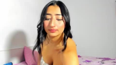 sophiee veryhot online show from October 11, 11:30 pm