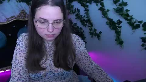 sophieedreams online show from October 8, 2:12 pm