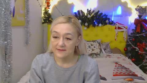 Snapshot of sophiekittyy chatting on January 19, 7:15 am sophiekittyy online show from January 19, 7:15 am