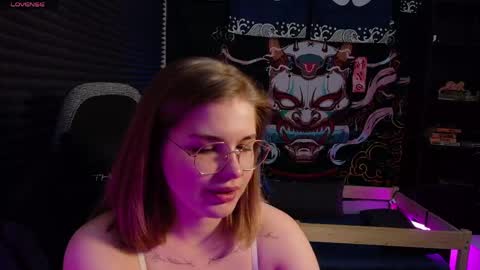Sophie online show from May 10, 9:10 pm