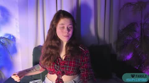 Sophie online show from November 4, 1:45 pm