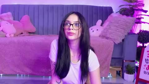 Sophie online show from February 27, 9:29 pm