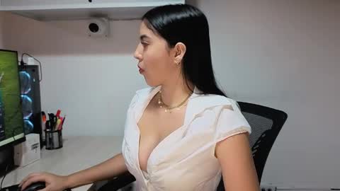 Sophiee online show from May 17, 12:42 am