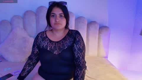 soraya_rossi online show from November 8, 5:32 am