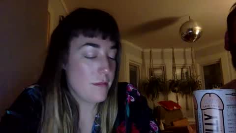 SoSadSoSexy online show from February 15, 4:47 am