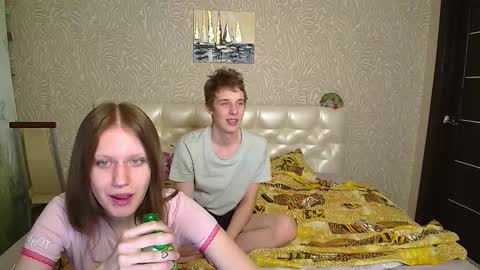 sosaguillypleasure online show from September 24, 3:30 pm