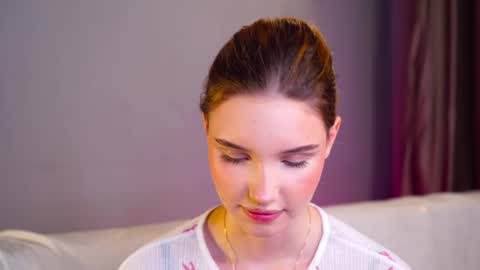 sylene online show from December 20, 4:03 pm