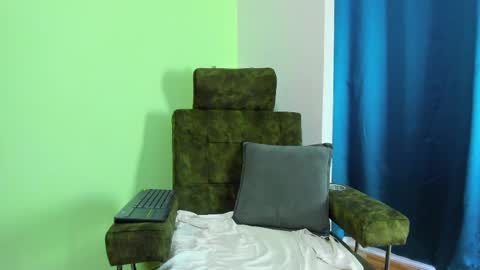  Soulmatte  online show from December 4, 6:00 pm