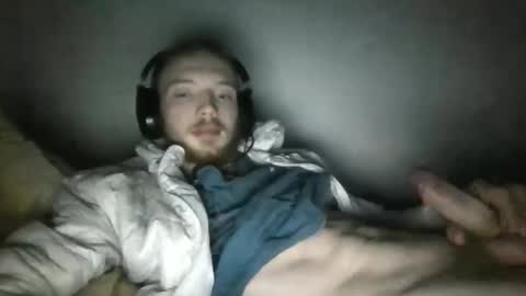 soumi854640 online show from December 17, 3:52 pm