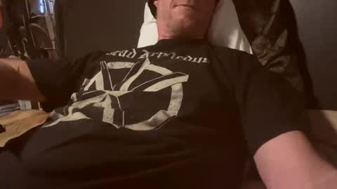 southern_guy_69 online show from January 2, 8:46 pm