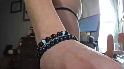 SOUTHERNBONES online show from January 9, 5:29 pm