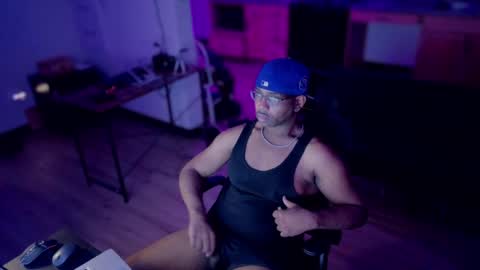 Infamous Damon Jerico online show from May 18, 3:49 am