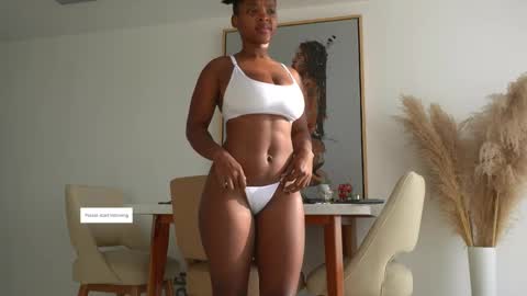Snapshot of sow_fitt chatting on March 10, 12:38 pm sow_fitt online show from March 10, 12:38 pm