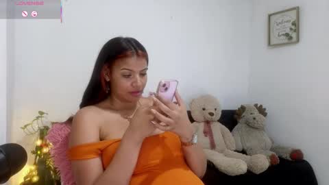 soy_isabel online show from September 26, 12:35 pm