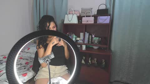 Miauhg online show from January 31, 3:30 am