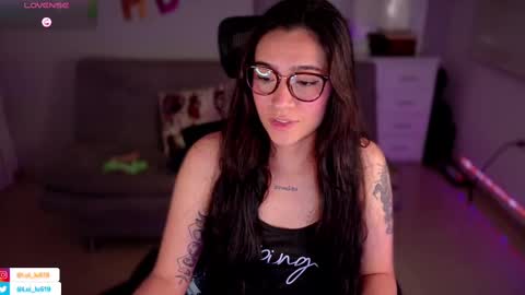 Snapshot of soyabby_ chatting on March 10, 12:39 am Luisa online show from March 10, 12:39 am