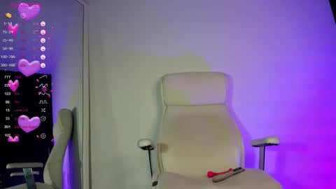 Juliana online show from October 16, 11:14 pm