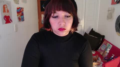 Nana Bela  online show from October 9, 10:15 pm