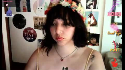 Nana Bela  online show from December 3, 9:39 pm