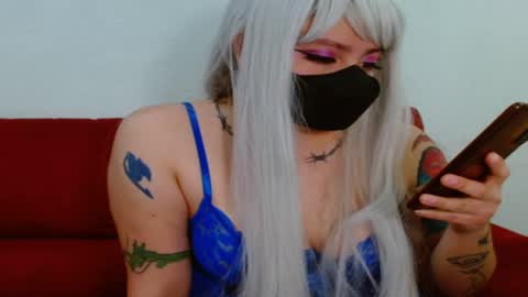 Rouxy online show from February 15, 2:04 am