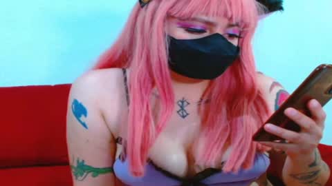 Rouxy online show from January 8, 3:19 am