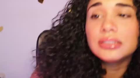 Snapshot of soytropicalfruit chatting on January 26, 1:09 am You want to talk to me more personal follow me in My Channel VIP 50 the discount online show from January 26, 1:09 am