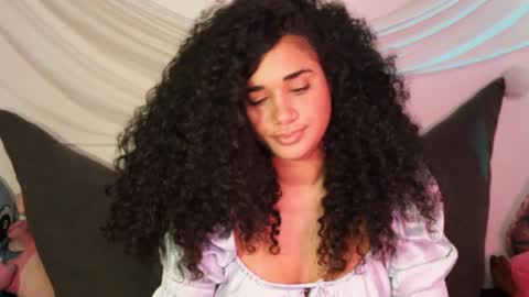 Snapshot of soytropicalfruit chatting on March 11, 5:57 am You want to talk to me more personal follow me in My Channel VIP 50 the discount online show from March 11, 5:57 am