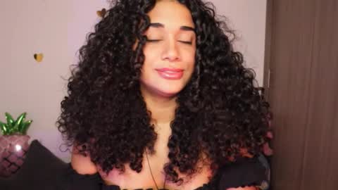 Snapshot of soytropicalfruit chatting on February 10, 5:47 am You want to talk to me more personal follow me in My Channel VIP 50 the discount online show from February 10, 5:47 am