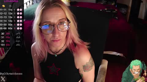 Snapshot of sp00kywitchmom chatting on December 19, 3:08 pm Seraphina Lane online show from December 19, 3:08 pm