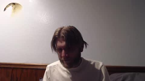 Snapshot of spaceghostsfm chatting on December 2, 6:57 am Sibyl online show from December 2, 6:57 am