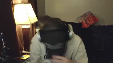 Snapshot of spaceghostsfm chatting on February 22, 7:34 am Sibyl online show from February 22, 7:34 am