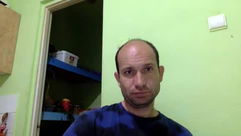 Snaiky online show from May 31, 7:59 pm