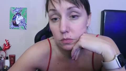 Tip 1 token  Follow me on instagram  Sparkle pinuppp online show from December 7, 8:49 am