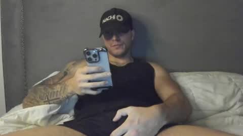 Snapshot of spartacozz chatting on February 6, 4:31 am spartacozz online show from February 6, 4:31 am
