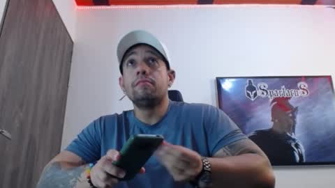 Snapshot of spartacus_cam chatting on September 22, 5:11 am online show from September 22, 5:11 am