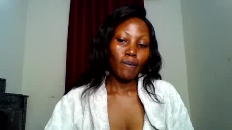 specialebonie online show from December 16, 7:20 pm