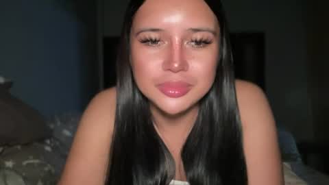 specialgirlxxx online show from June 27, 12:22 pm