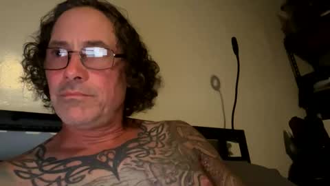 specter1972 online show from April 7, 1:29 am