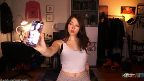 m online show from March 22, 8:57 pm