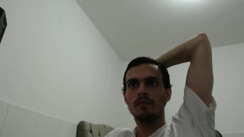 Snapshot of spencerreidddd chatting on October 18, 8:57 pm spencerreidddd online show from October 18, 8:57 pm