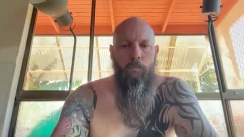 Beard Guy online show from October 6, 1:34 am