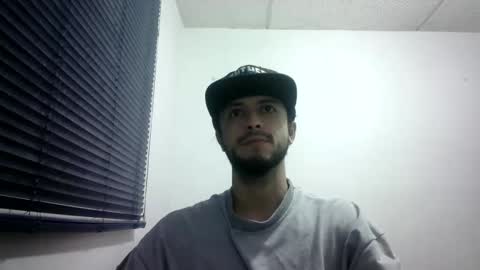 sperm_donor94 online show from January 7, 10:59 pm