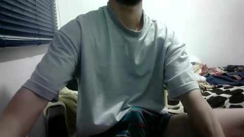 sperm_donor94 online show from October 6, 8:48 pm