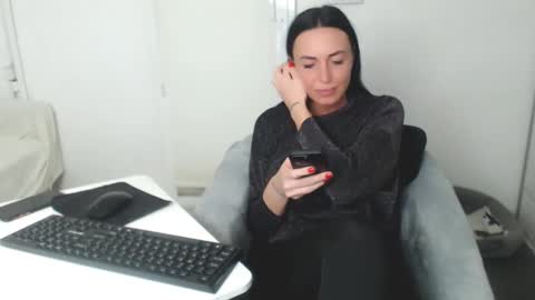 Snapshot of spicemint chatting on February 26, 7:53 pm Carla online show from February 26, 7:53 pm