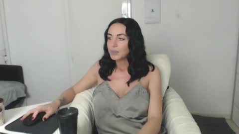 Snapshot of spicemint chatting on January 26, 5:13 pm Carla online show from January 26, 5:13 pm