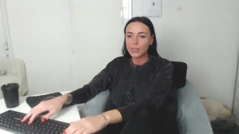 Snapshot of spicemint chatting on February 26, 4:49 pm Carla online show from February 26, 4:49 pm