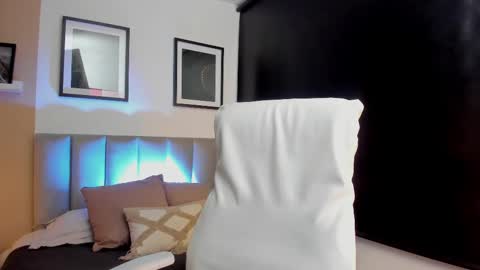 Snapshot of spicy_lover1 chatting on March 6, 11:58 am Sara online show from March 6, 11:58 am