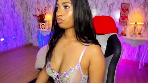 Amelia      GTM-5 817       IG Spicychoco am online show from February 19, 1:17 pm
